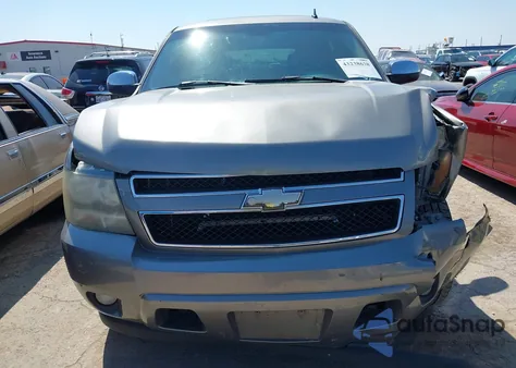 2008 Chevrolet Tahoe Lt из США, поврежденный, VIN 1GNFC13J88R186347